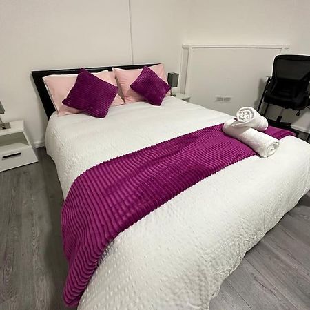 Super Double Bedroom Zone 1 London Luaran gambar